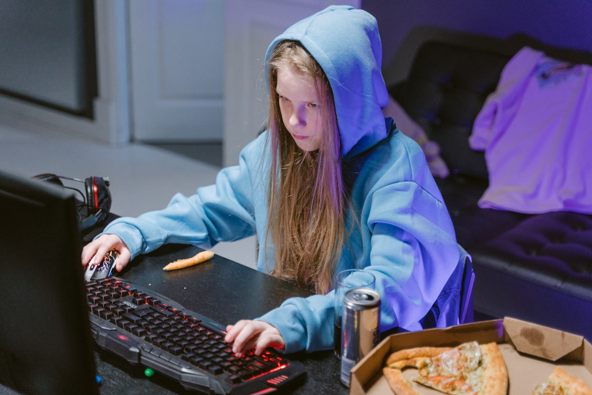 pexels tima miroshnichenko 7046716 - The Top 10 Video Games for the Year 2020